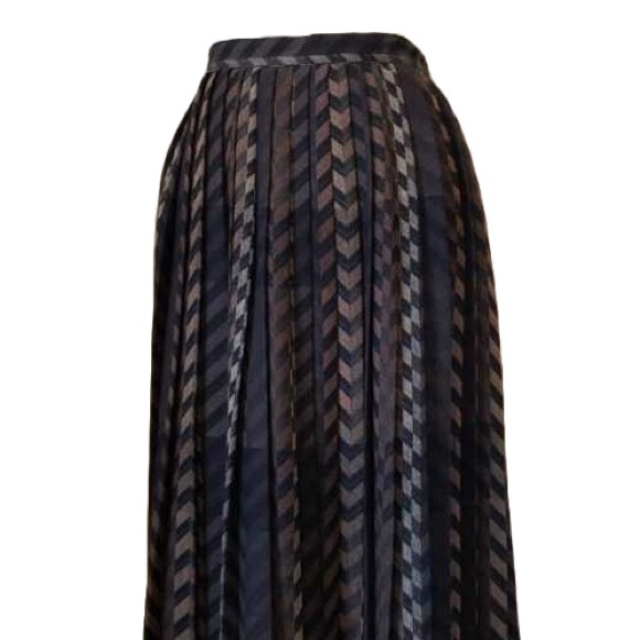 Irving Samuel Vintage Chevron Patterned Wool, Black and Brown Midi Skirt - Picture 3 of 16